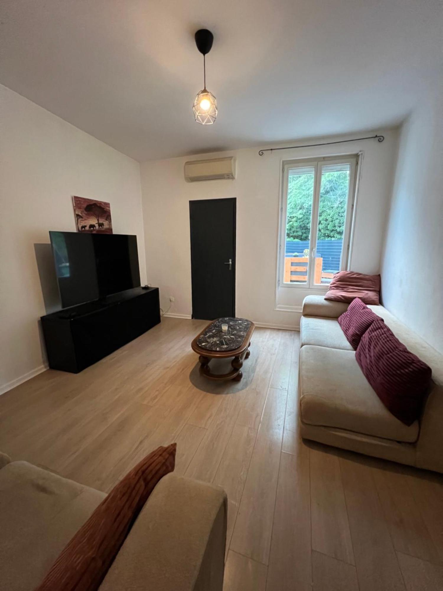 Apartamento Grand Avec Terrasse Centre Arles