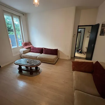 Grand Appartement Avec Terrasse Centre Ville Arles Exterior photo
