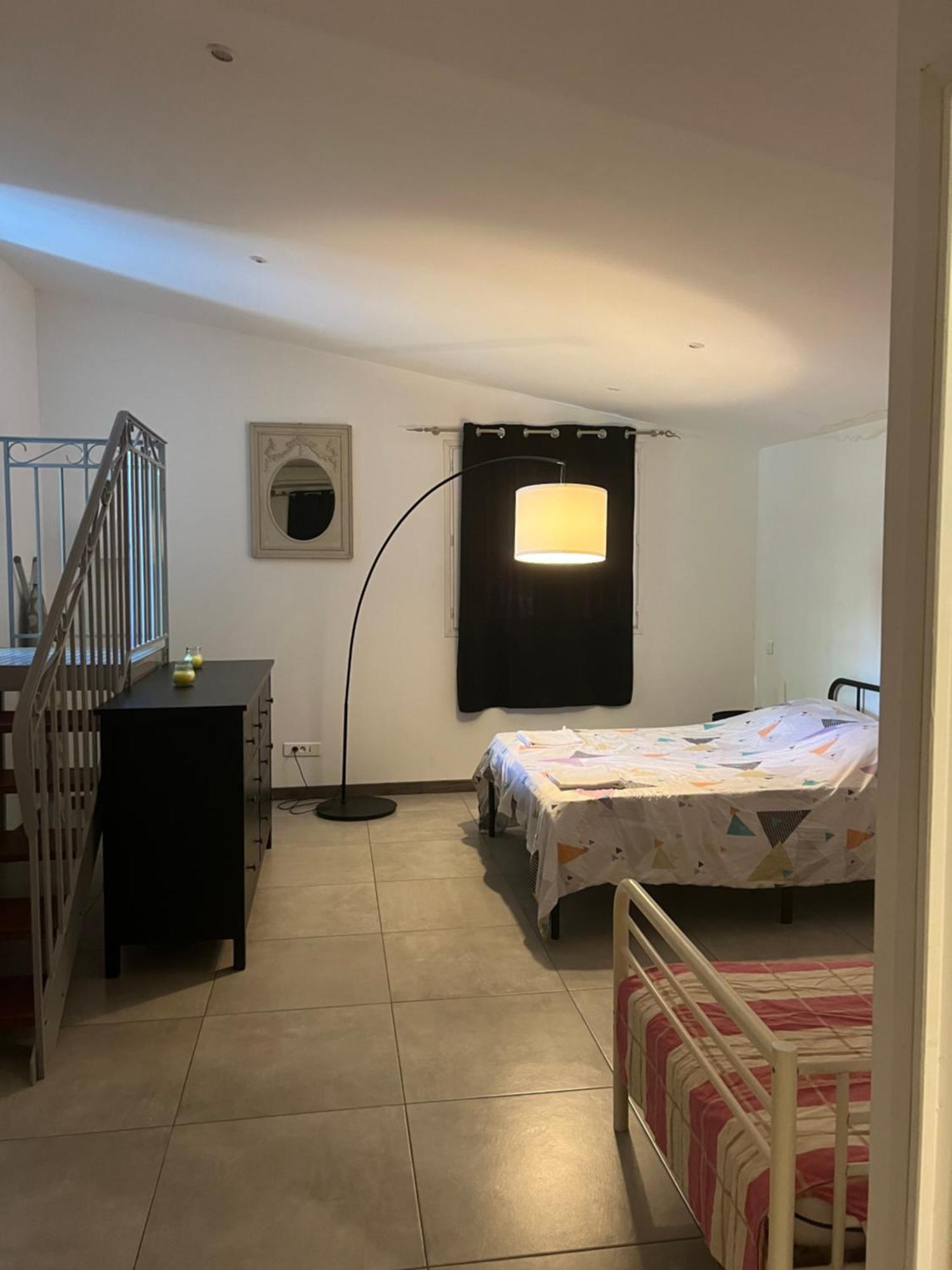 Grand Avec Terrasse Centre Apartment