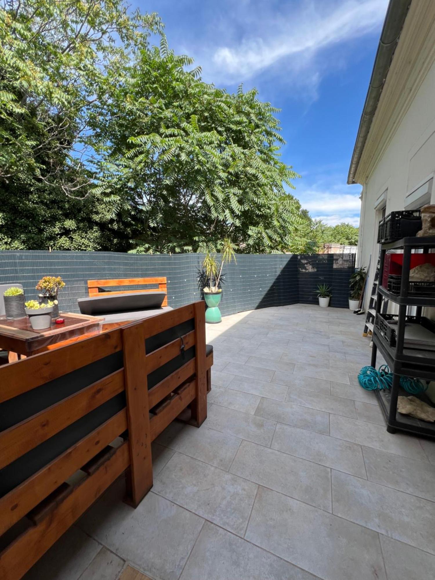 Grand Avec Terrasse Centre Apartment Arles